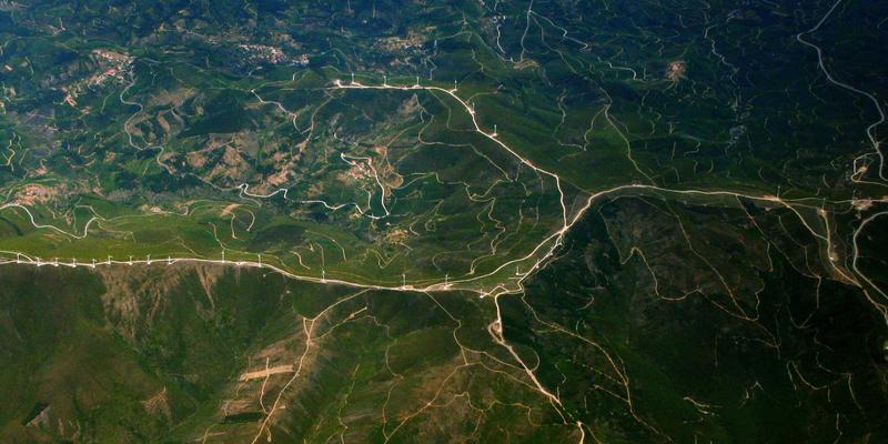 建筑工程入门指南：从龙信建设看装修设计与装饰装修的核心要点