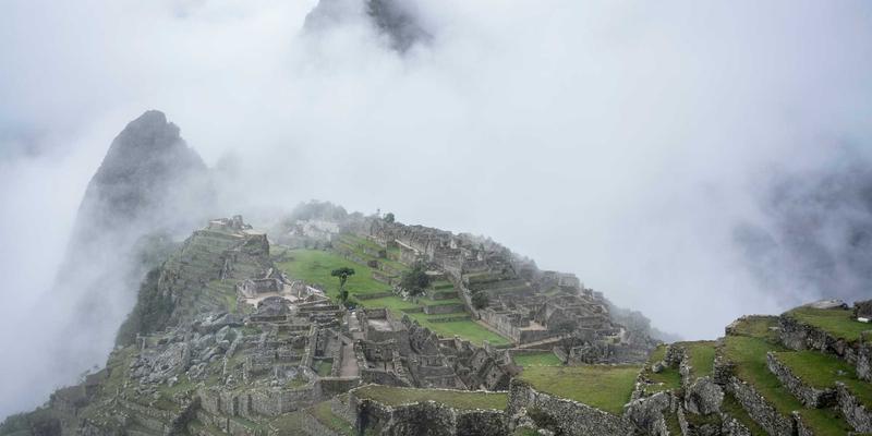 绿色建筑设计与施工关键技术解析：从装修设计到建筑工程的全流程实践